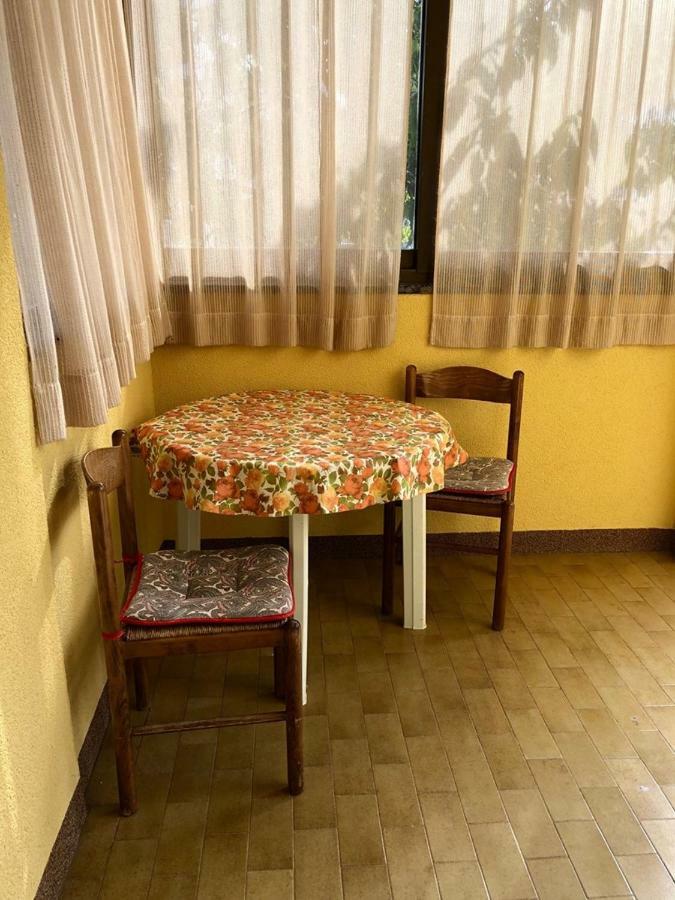Hotel Mariella à Bašanija Extérieur photo