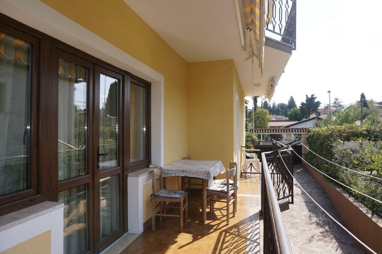 Hotel Mariella à Bašanija Extérieur photo