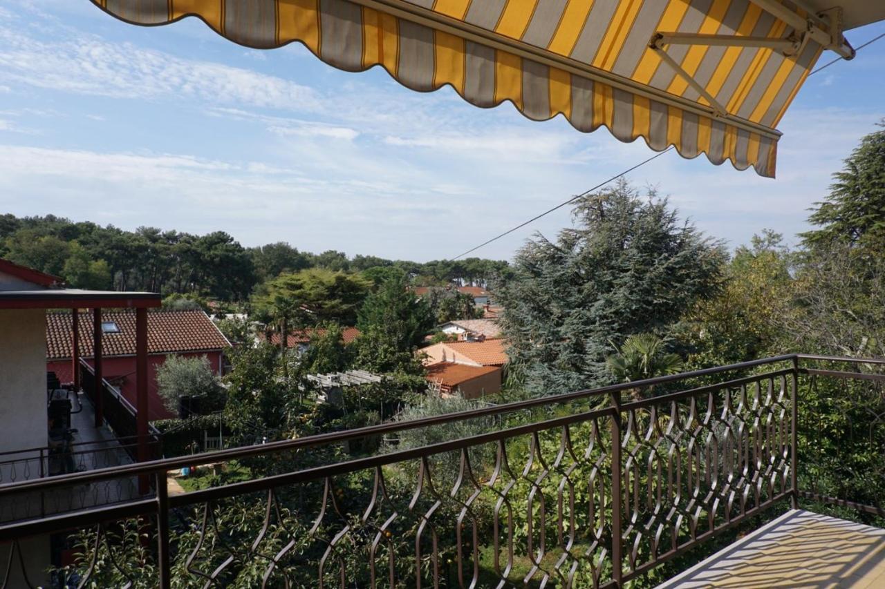 Hotel Mariella à Bašanija Extérieur photo